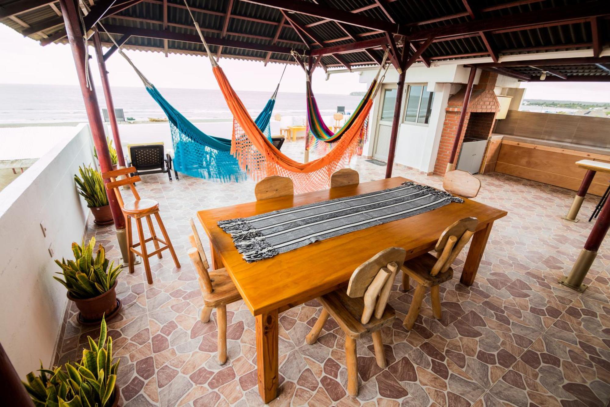 Makena La Boquilla Beach Hostel Cartagena Buitenkant foto